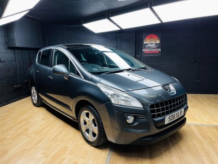 PEUGEOT 3008 1.6 HDi Exclusive EGC Euro 5 5dr