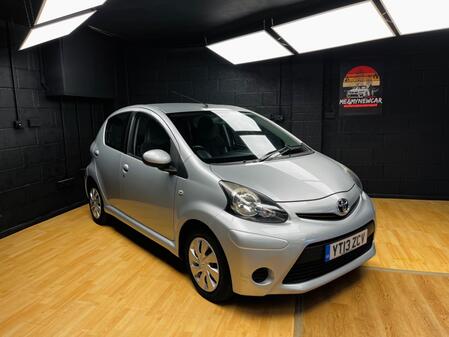 TOYOTA AYGO 1.0 VVT-i Ice